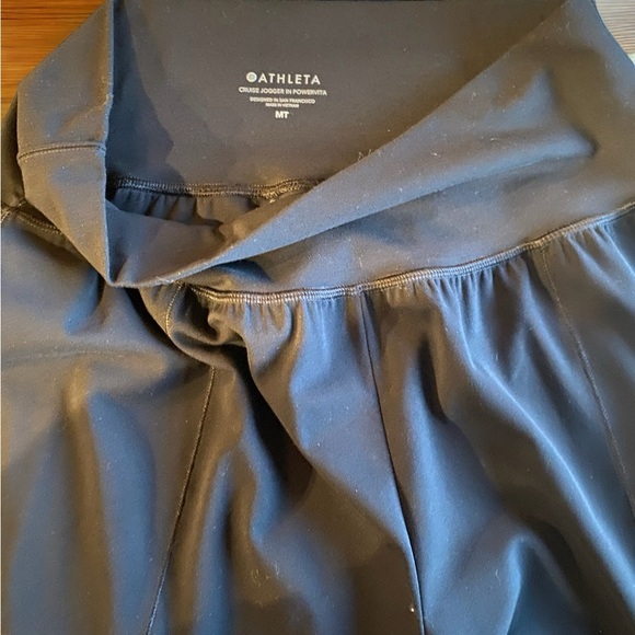 Athleta Black Cruise Jogger. Size MT. Excellent Condition. - Picture 10 of 10
